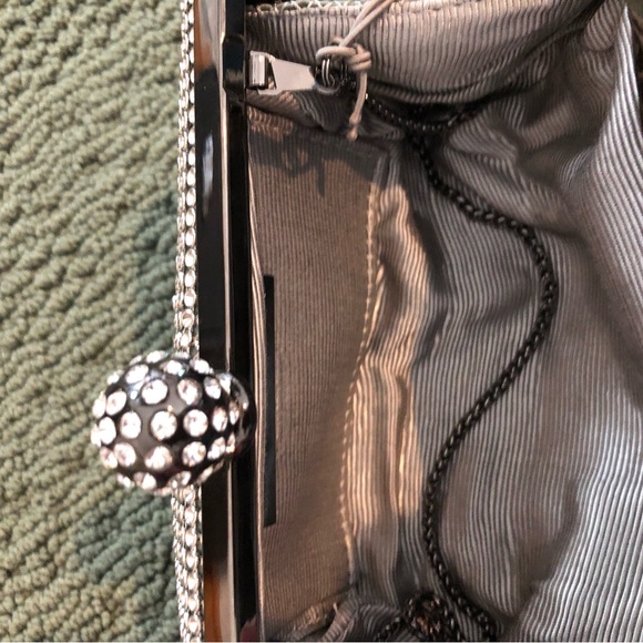 Whiting & Davis crystal and mesh clutch - Picture 5 of 6